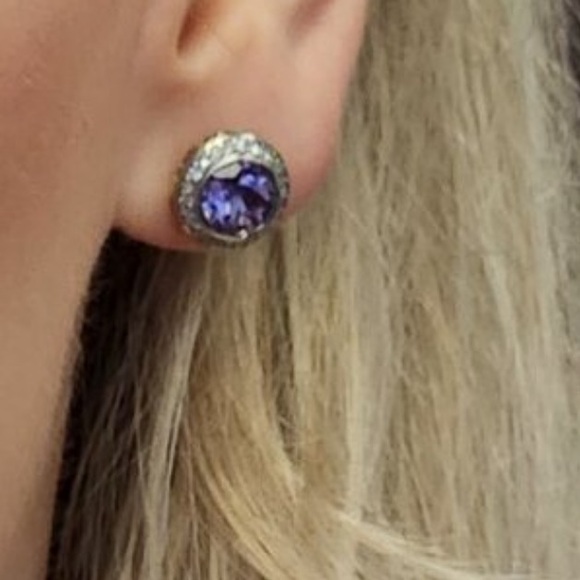 John Hardy Amethyst & Diamond Batu
Sari Stud Earrings - Picture 6 of 8